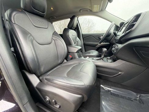 Used 2021 Jeep Cherokee Latitude Lux AWD/4WD image 18
