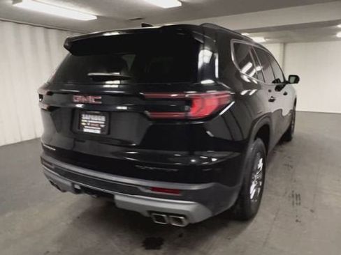 Certified 2025 GMC Acadia Elevation image 8