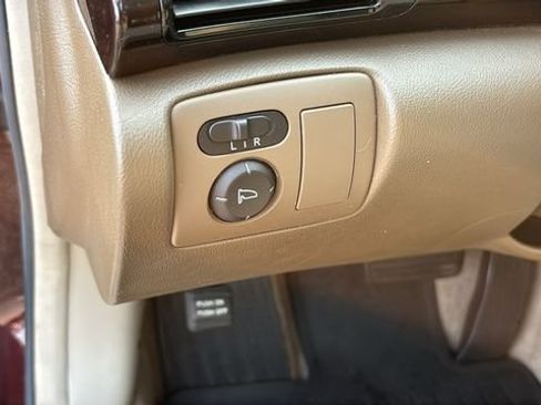 Used 2011 Acura RL AWD/4WD image 10