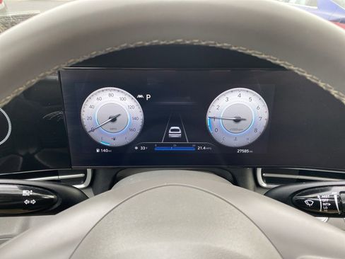 Certified 2023 Hyundai Elantra SEL w/ Convenience Package image 16