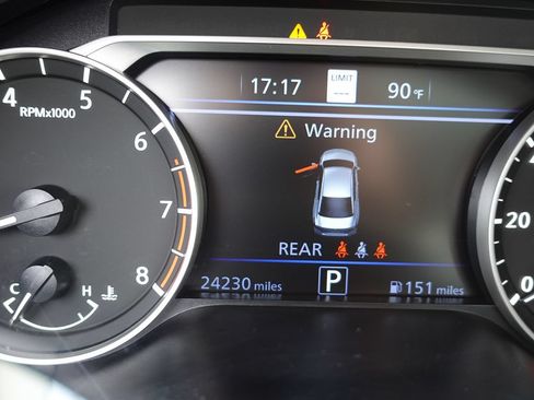 Used 2024 Nissan Altima 2.5 SL AWD/4WD image 42