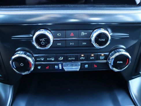 New 2025 Ford F150 Lariat w/ Equipment Group 501A Mid image 10