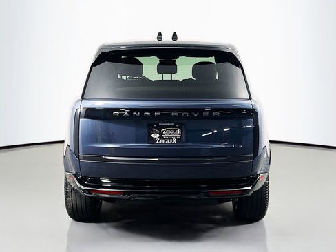 Used 2025 Land Rover Range Rover SE AWD/4WD image 6