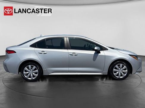 Used 2024 Toyota Corolla LE FWD image 8