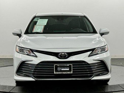 Certified 2023 Toyota Camry LE w/ Convenience Package image 5