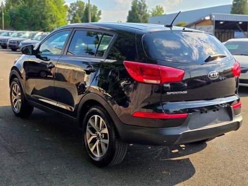 Used 2011 Kia Sportage LX FWD image 7