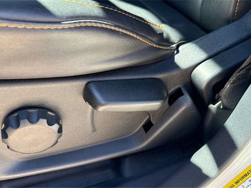 Used 2022 Ford Bronco Badlands image 18