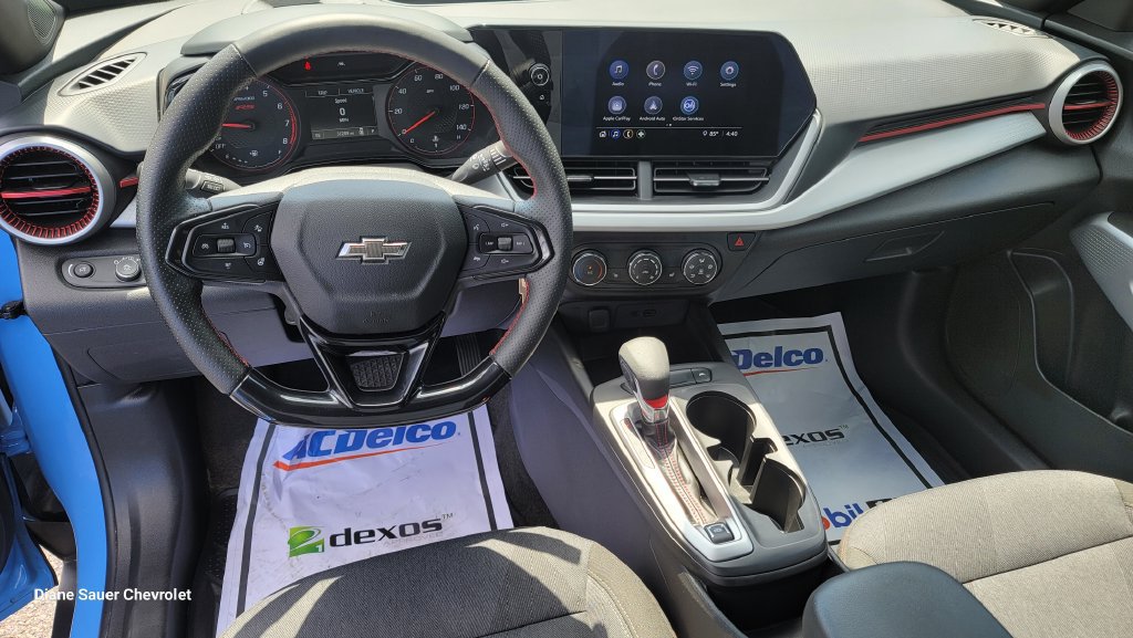 Used 2024 Chevrolet Trax RS w/ Driver Confidence Package FWD image 24