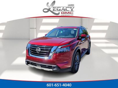 Used 2022 Nissan Pathfinder SL w/ SL Premium Package