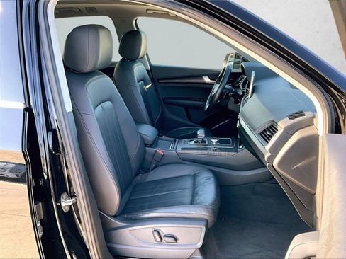 Used 2020 Audi Q5 e Premium w/ Convenience Package AWD/4WD image 9