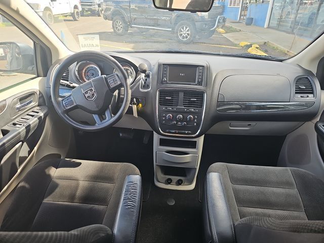 Used 2018 Dodge Grand Caravan SE w/ UConnect Hands-Free Group FWD image 10