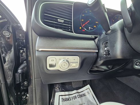 Used 2020 Mercedes-Benz GLE 350 4MATIC image 23