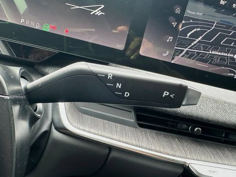 Used 2024 Lucid Air Touring AWD/4WD image 23