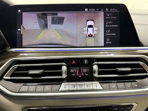 Used 2020 BMW X6 xDrive40i w/ Executive Package image 25