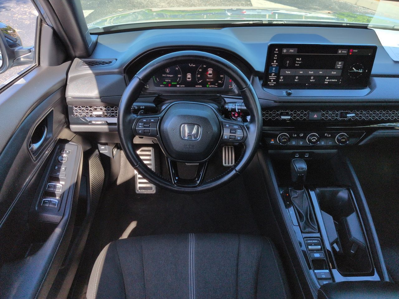 Used 2023 Honda Accord Sport image 16