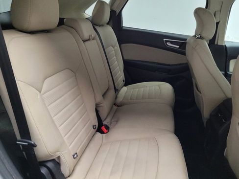 Used 2015 Ford Edge SEL FWD image 19