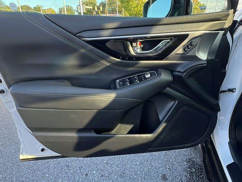 Used 2022 Subaru Outback Limited image 22