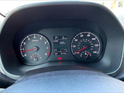 Used 2019 Hyundai Accent SE FWD image 12