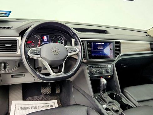 Used 2021 Volkswagen Atlas SE w/ Panoramic Sunroof Package AWD/4WD image 13
