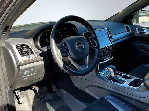 Certified 2021 Jeep Grand Cherokee Laredo X image 14