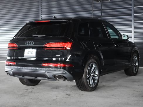 New 2026 Audi Q7 2.0T Premium image 16