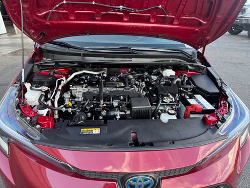 Used 2025 Toyota Corolla LE FWD image 21