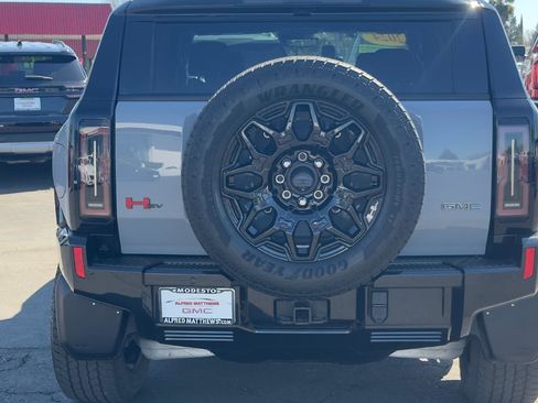 Used 2024 GMC Hummer EV 2X w/ LPO, Sport Package image 6