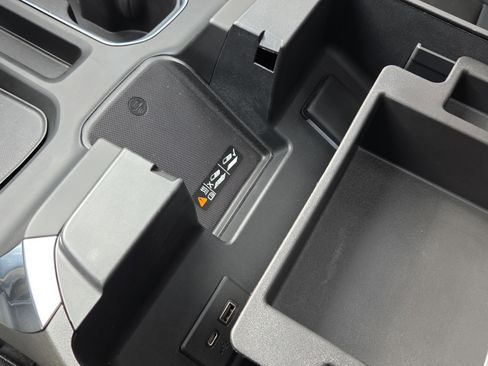 Used 2022 GMC Sierra 1500 SLT w/ SLT Premium Plus Package image 22