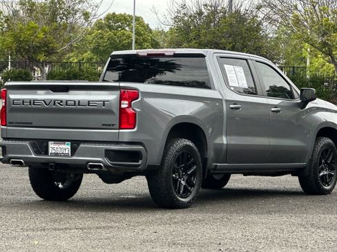 Used 2022 Chevrolet Silverado 1500 RST image 3