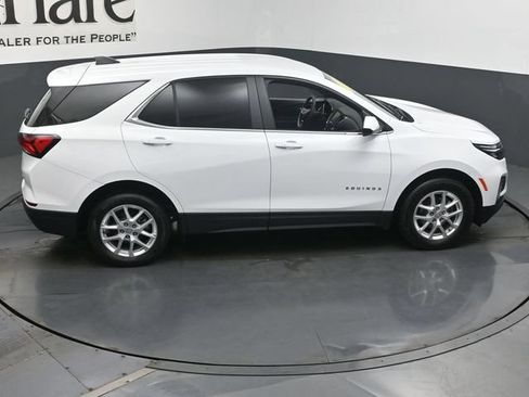 Used 2024 Chevrolet Equinox LT AWD/4WD image 38