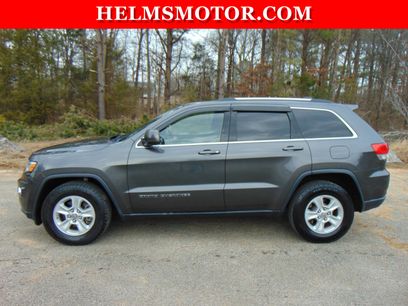 Certified 2017 Jeep Grand Cherokee Laredo w/ Quick Order Package 2BE