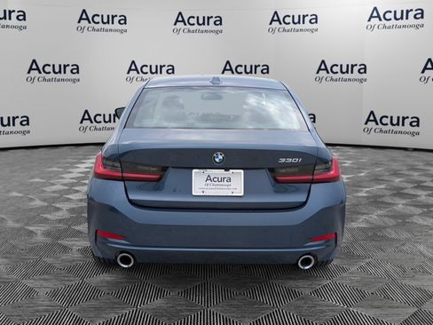 Used 2025 BMW 330i Sedan w/ M Sport Package image 6