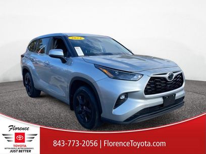 Used 2024 Toyota Highlander LE