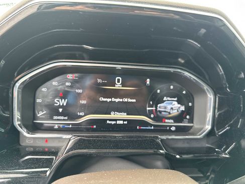 Used 2025 GMC Sierra 1500 SLT image 18