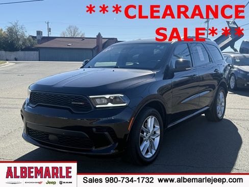 Used 2024 Dodge Durango GT image 9
