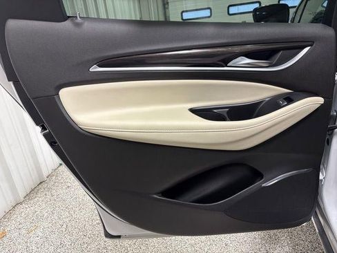 Used 2022 Buick Enclave Essence w/ Experience Buick Package image 27