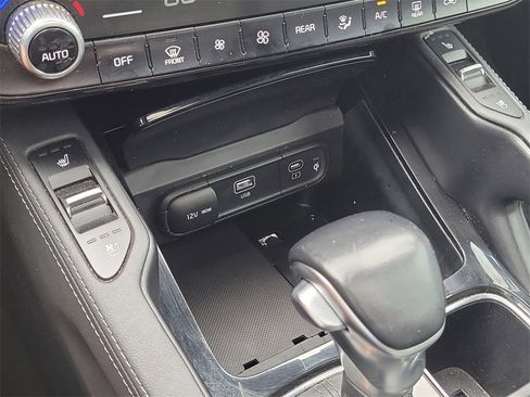 Used 2023 Kia Telluride SX X-Line image 25