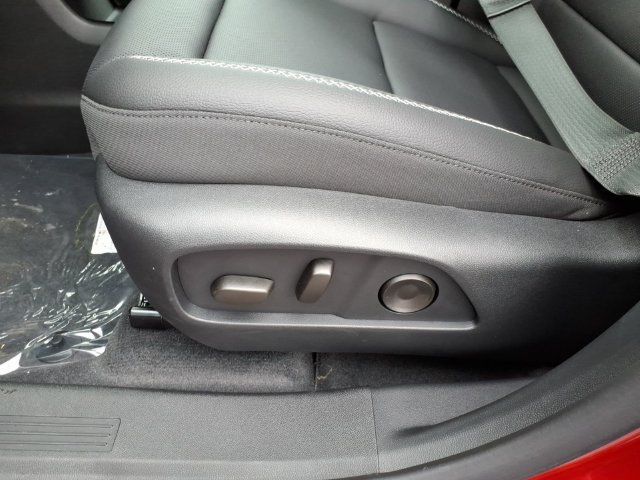 New 2027 GMC Terrain Denali w/ LPO, Floor Liner Package AWD/4WD image 14