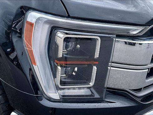 Used 2022 Ford F150 Lariat w/ Equipment Group 502A High AWD/4WD image 31