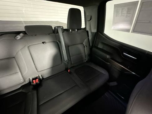 Used 2020 Chevrolet Silverado 1500 LT Trail Boss w/ Convenience Package AWD/4WD image 14
