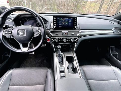 Used 2021 Honda Accord Sport image 14