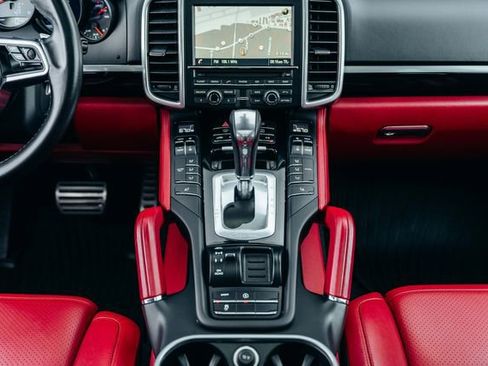 Used 2016 Porsche Cayenne S AWD/4WD image 60
