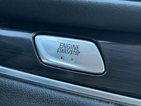 Used 2021 Buick Enclave Premium w/ Sun and Sites Package FWD image 27