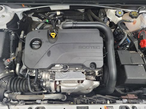 Used 2024 Chevrolet Malibu LS w/ Driver Confidence Package FWD image 30