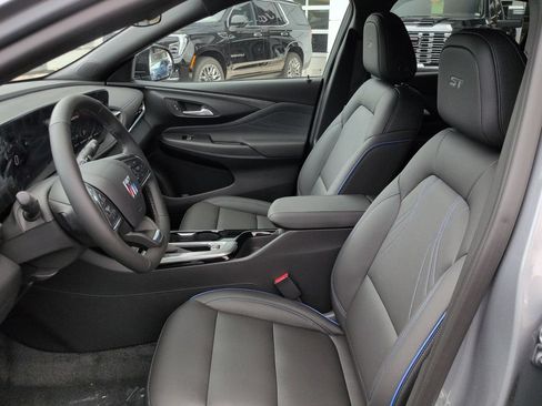 New 2026 Buick Envista Sport Touring w/ Convenience I Package FWD image 12