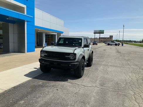 Used 2022 Ford Bronco Wildtrak AWD/4WD image 2