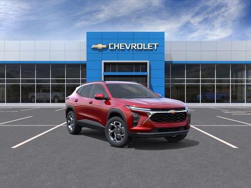 New 2026 Chevrolet Trax LT w/ Driver Confidence Package FWD image 14