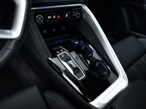 New 2025 Audi Q5 Premium Plus image 10