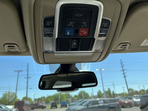 Used 2020 RAM 1500 Laramie AWD/4WD image 33