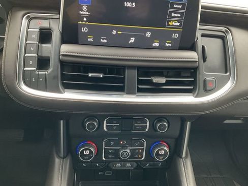 Used 2021 Chevrolet Tahoe Z71 AWD/4WD image 16
